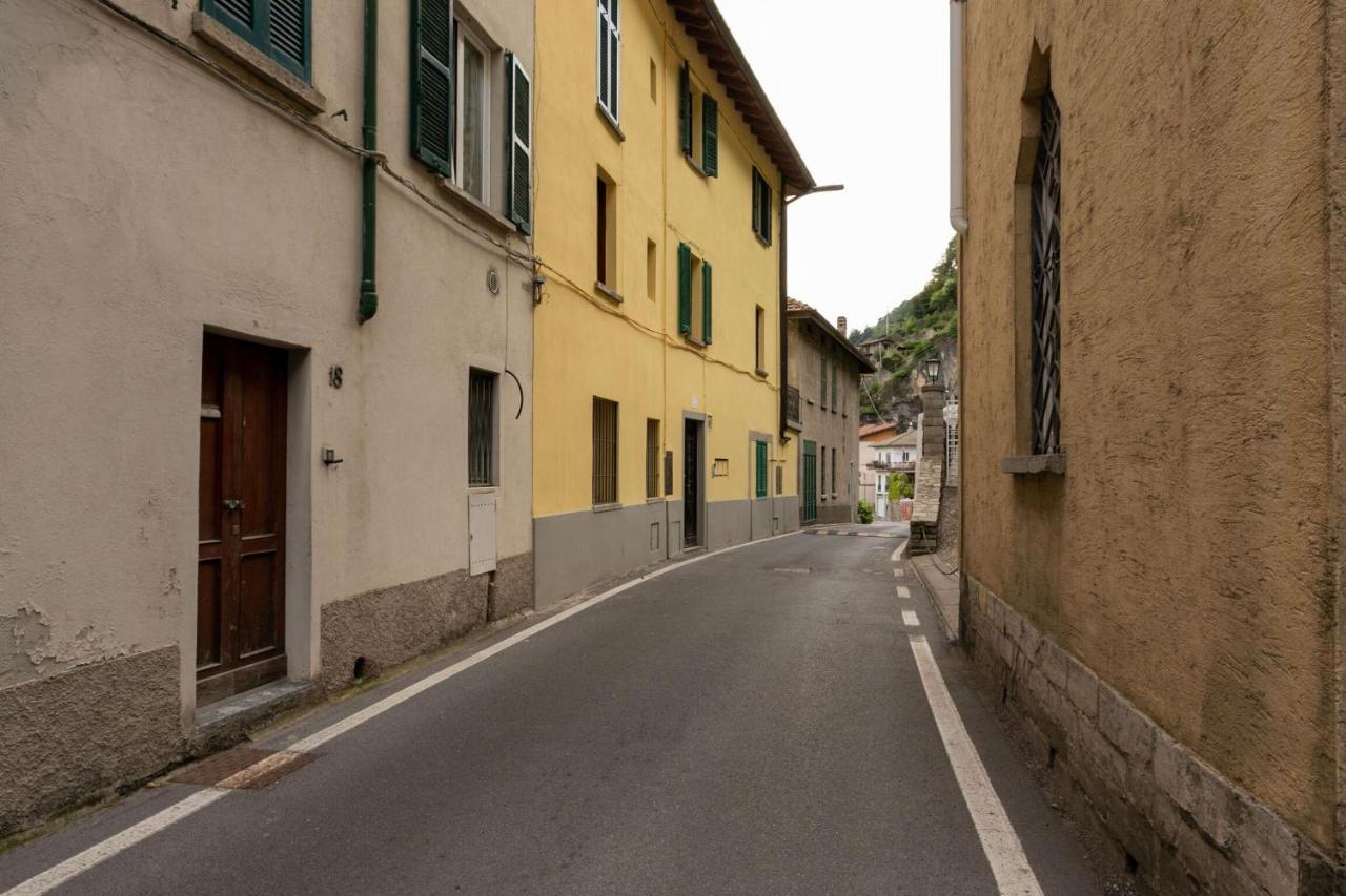 Ca Sbrisiga In Moltrasio By Halldis 外观 照片